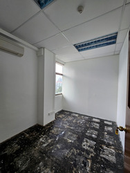 Manhattan House (D3), Office #490165911